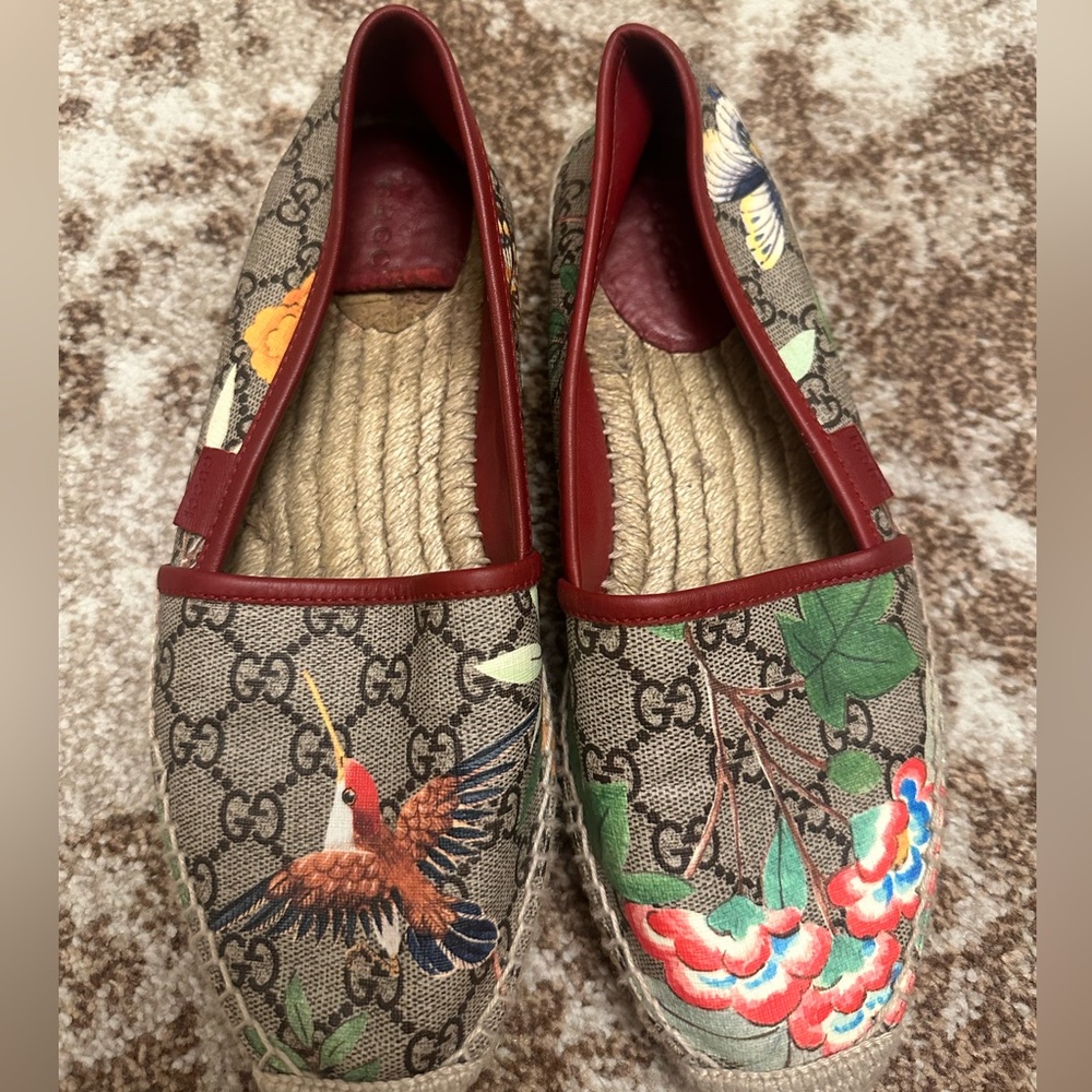 Gucci espadrilles like new size 38.5